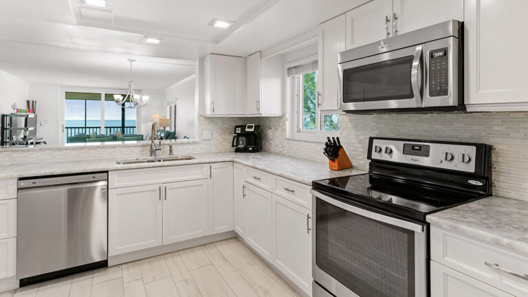 SC3 405 kitchen 16x9 1 768x432